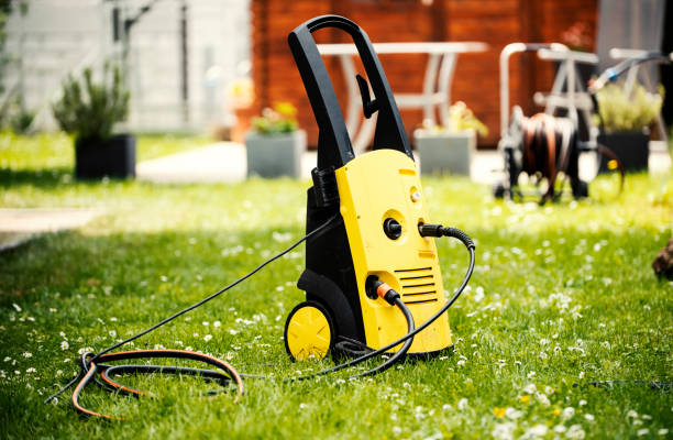 Best Gas Station Cleaning  in Plainedge, NY